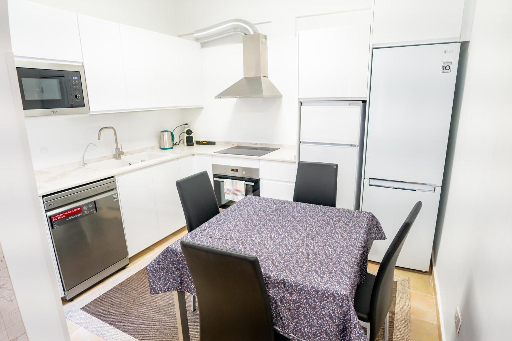 Casa Julio - Alcala Complete Coastal Retreat - Entire Apartment - 3 Min Walk From The Ocean - Shared Entrance With Host Extérieur photo